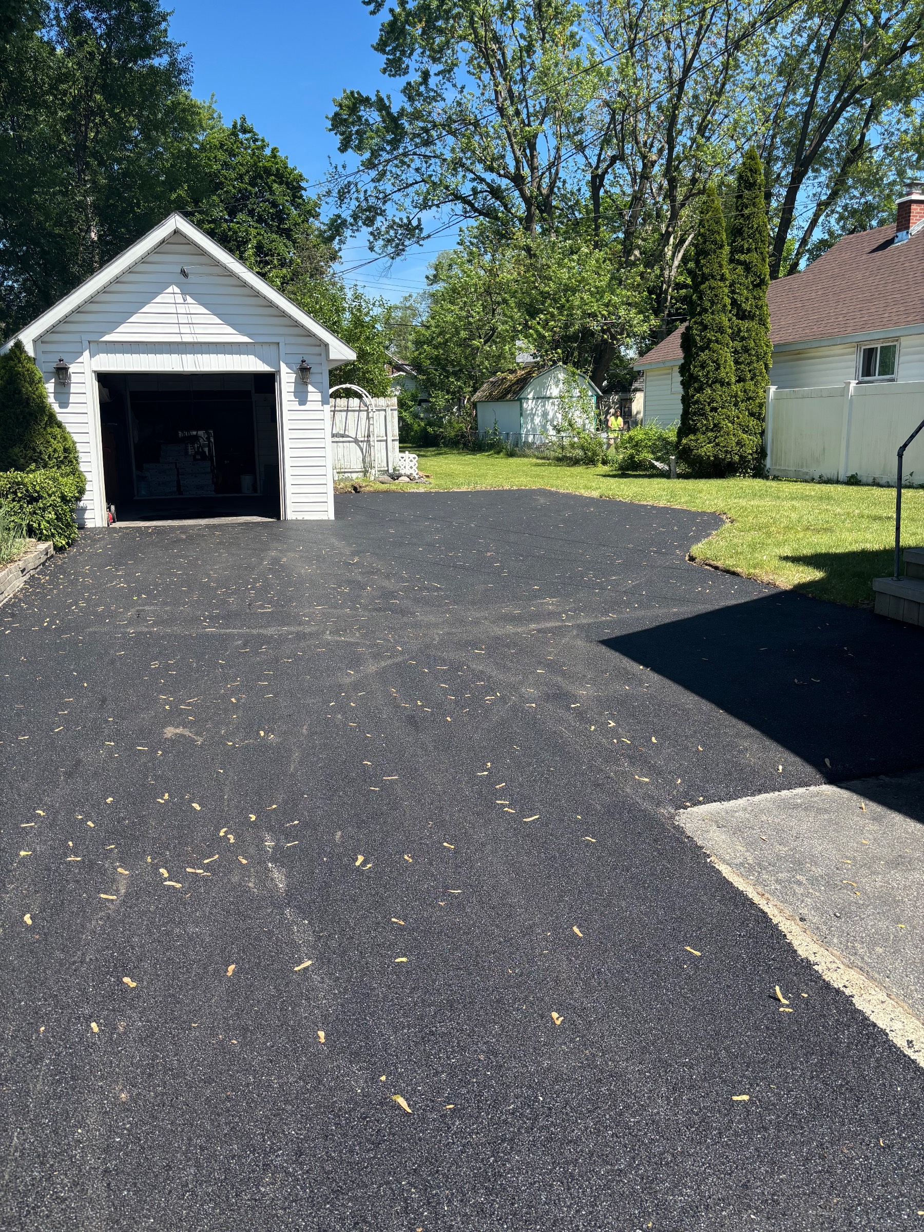 Asphalt paving serving Saratoga Springs, NY